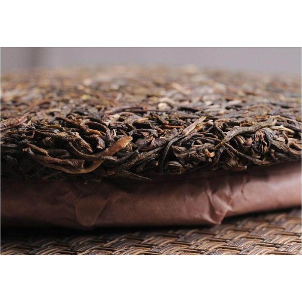 C-PE101 Yunnan Puerh Raw Tea Cake Old Tree Bright Sweet Long Lasting