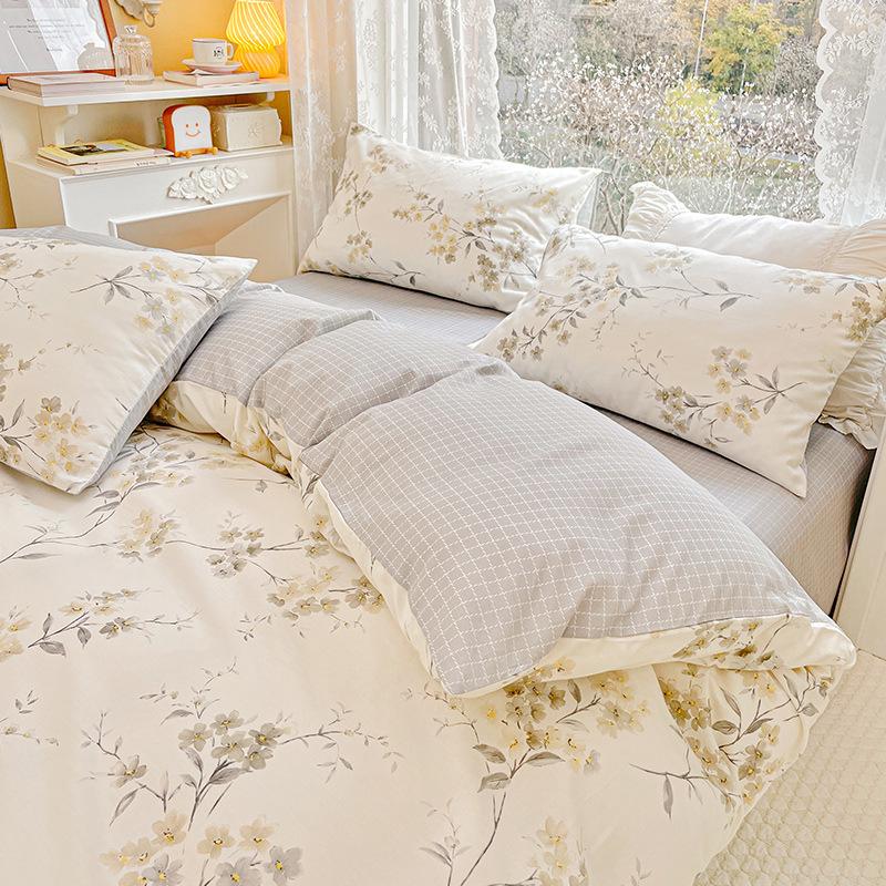 Pure Cotton Printed Four-piece Set, Pure Cotton Bed Sheet, Quilt Cover, Small Fresh Three-piece Set, Bed Home Thickened Quilt Cover
