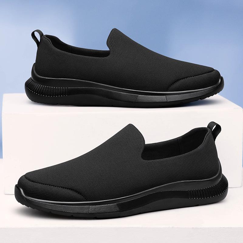 Men's Black Flyknit Breathable Non-slip Outdoor Training Shoes