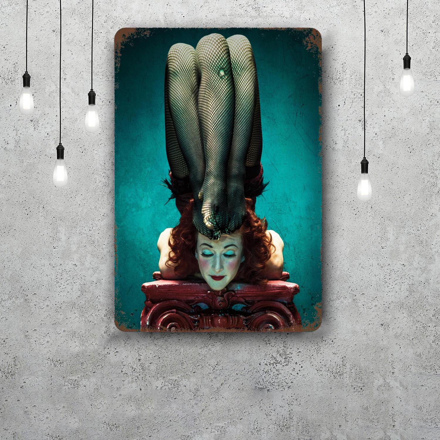 

ahs freak show Decor Vintage Metal Signs Tin Signs Captain Poster Decor for Bar Pub Club Man Cave Wall Decoration 20x30cm（7.8x11.8inch）