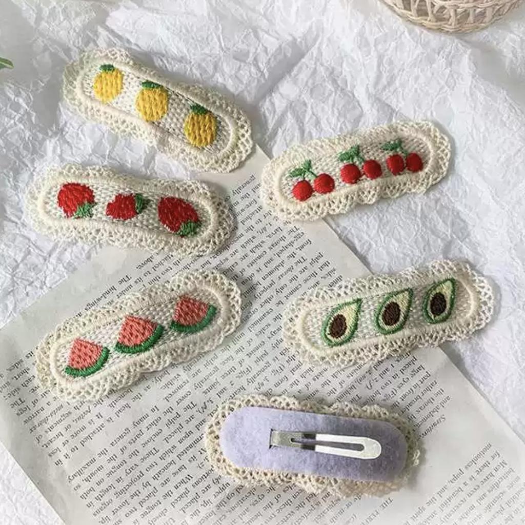 2PC Embroidery Cherry Strawberry Hollow Knitting Hairpins Vintage Lace Side Clips for Girls Women Cute Kids Fruit Hair Clips