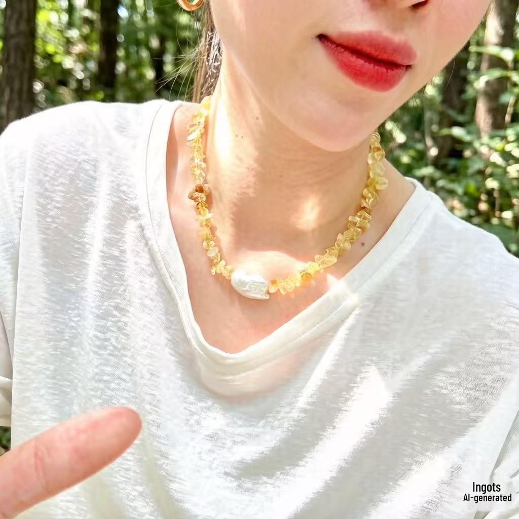 Baroque Pearl & Natural Citrine Necklace – Mori Style Irregular Stone Pendant Collarbone Chain for Women
