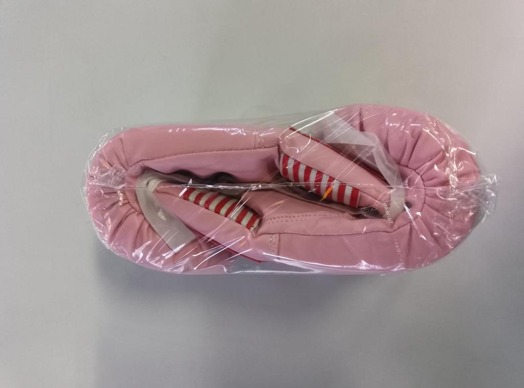 Rękawice bokserskie GLOBAL SPORTS Rękawice bokserskie różowe Rozmiar bezpłatny (Odpowiednik rozmiaru L) Numer modelu PNG-012