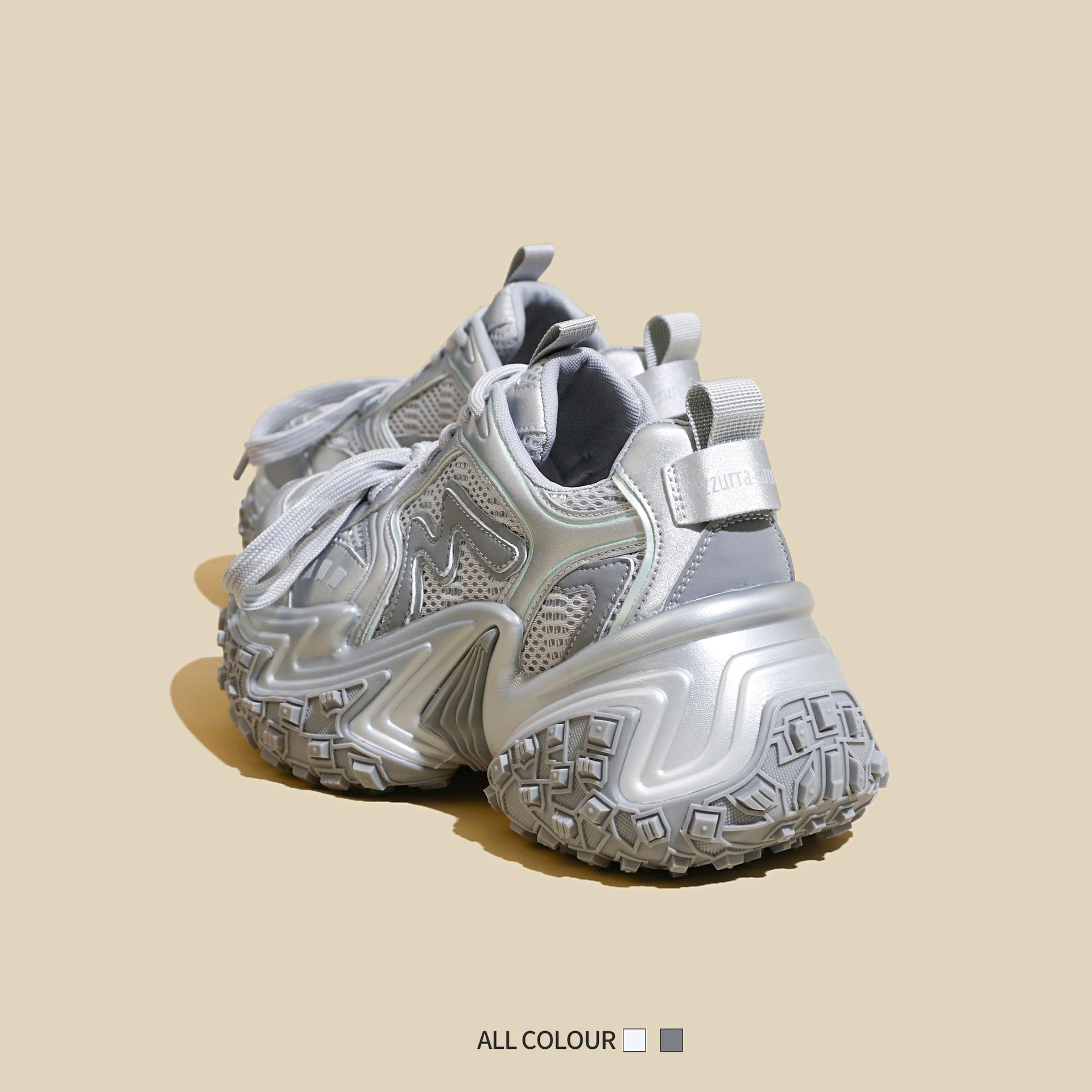 

Обувь для папы женская весна 2025 года взрыв толстая подошва увеличение взрыва в этом году Интернет знаменитость супер огонь жареный уличная повседневная спортивная обувь 35 серебряный