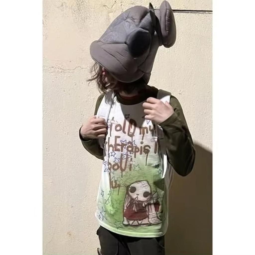 2KWEIRD Y2k Ästhetisches Langarm-T-Shirt Damen Punk Buchstaben Batik Cartoon Print Locker Grafik-T-Shirt Paar Fee Grunge Tee