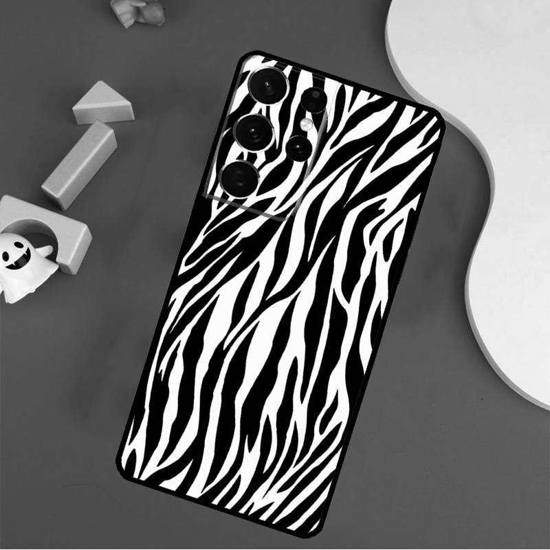 Black White Zebra Stripe Phone Case For Samsung Galaxy S25 Ultra S9 S10 S20 FE S21 S22 S23 S24 Plus S24 Ultra Cover