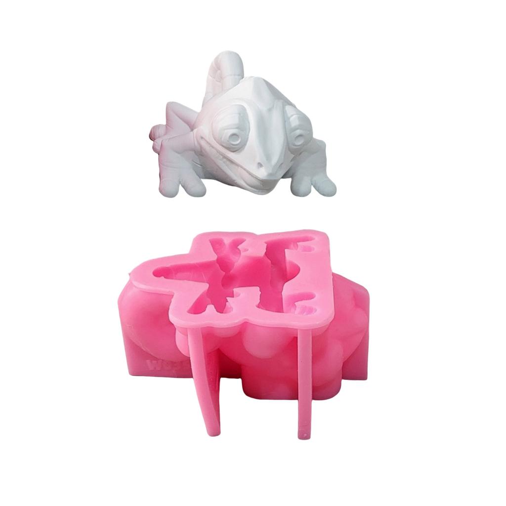 Durable Silicone Mold for Creating Detailed Chameleon Plaster Display Ornaments Perfect for Art Lovers and Gift Makers