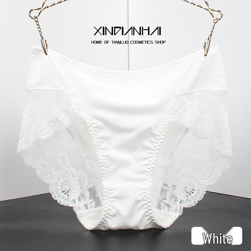 Plus Size Seamless Silk Mid-Waist Lace Panties for Curvy Women