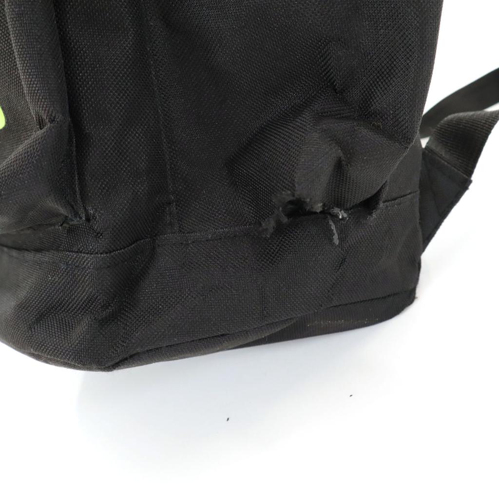 Mochila negra unisex para hombre usada con estampado del logo adidas Trefoil