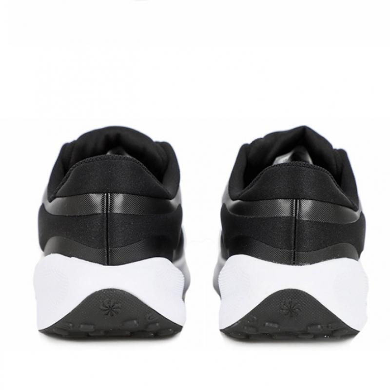 Nike Laufschuh Revolution 7 Gs