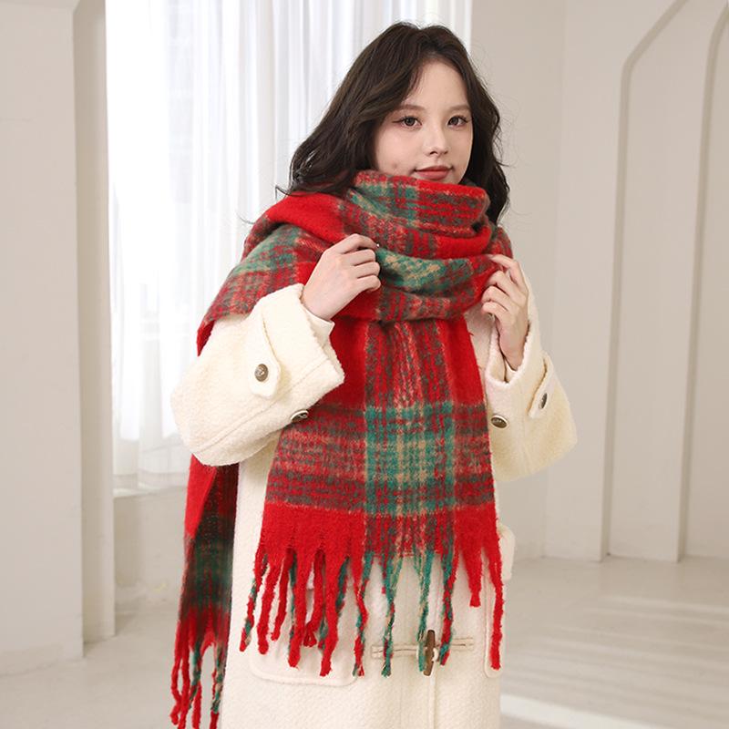 Maillard style brown imitation cashmere scarf women's winter senior sense tassel mohair thickened scarf student new