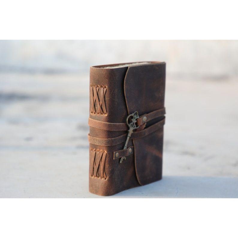 Vintage Leather Journal for Women Men, 240 Pages Multicolor Deckle Paper with Pen Loop & Key, Leather Scrapbook, Book of Shadows, Grimoire.