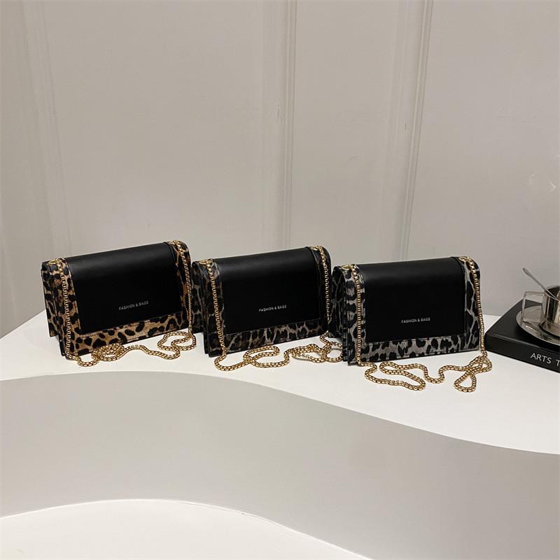 Chic And Versatile Pu Leather Small Square Shoulder Bag With Color Block Leopard Print