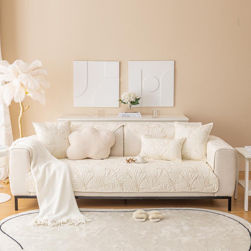 

Четырехсезонный универсальный однотонный коврик для дивана, простые стеганые удобные дышащие салфетки для дивана, мягкие нескользящие пылезащитные чехлы для дивана 70x70cm 1pcs