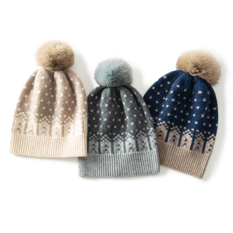 Autumn and Winter New Cashmere Hat Women's Fashion Jacquard Warm Ear Protection Bag Head Hat Fox Hairball Wool Hat