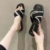 Internet celebrity slippers women's summer wear sandals versatile 2025 new soft sole fashion pregnant women non-slip flat bottom sandals