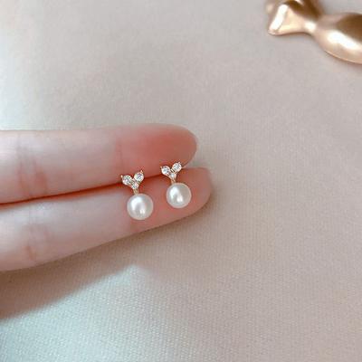 Love Pearl Earrings for Women's New Style, Small and Sweet Temperament