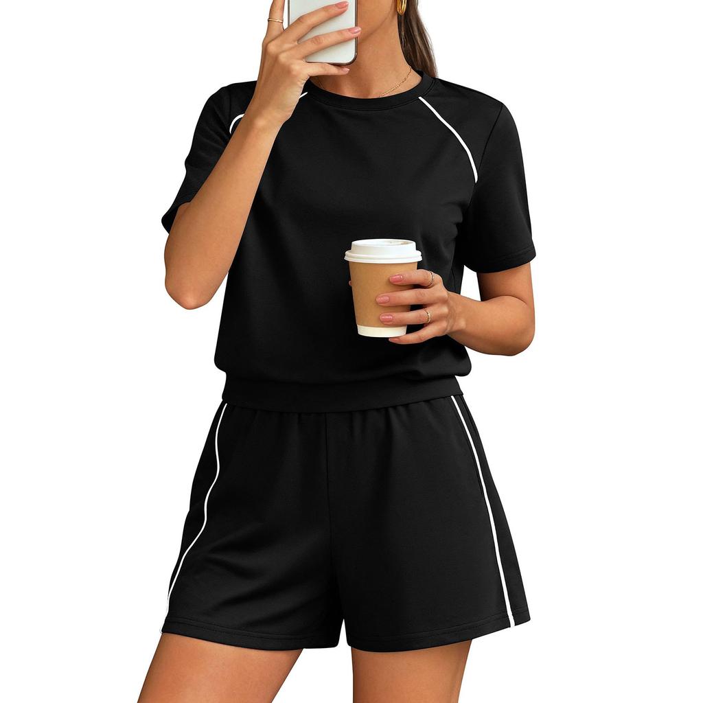 Women's Fashionable Loose-Fit Short-Sleeve Top + Shorts Casual Two-Piece Set