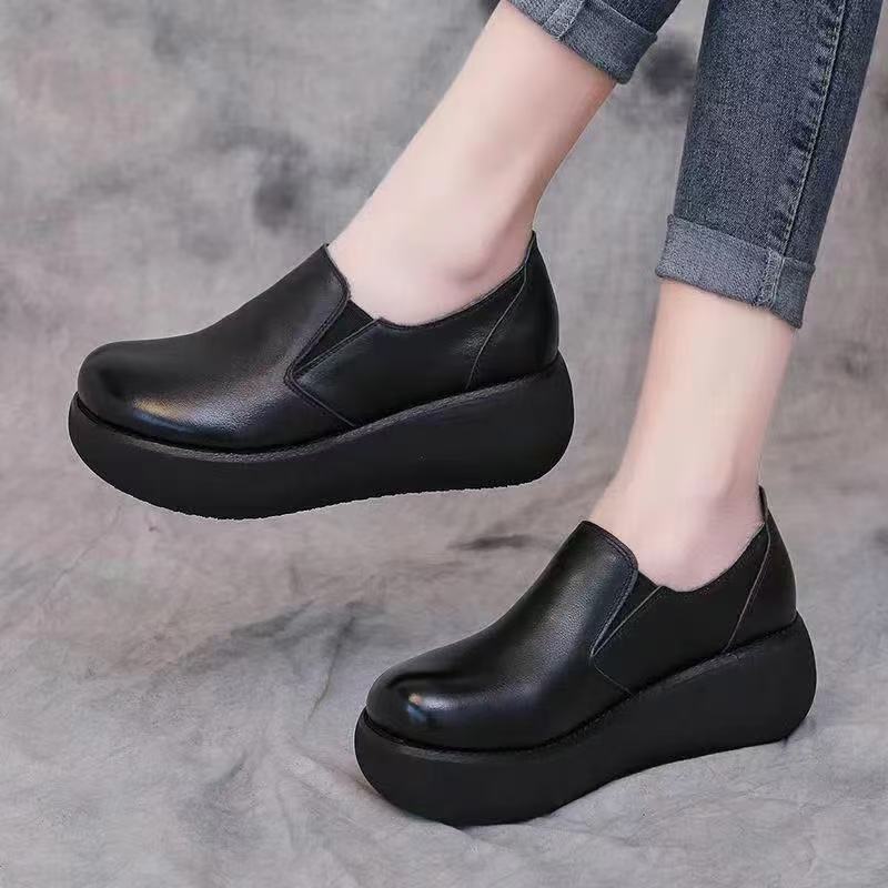 Retro Round Head Heightening Muffin Women's Platform Single Shoes 2025 Spring New One-pedal Soft-soled Lazy Casual Leather Shoes