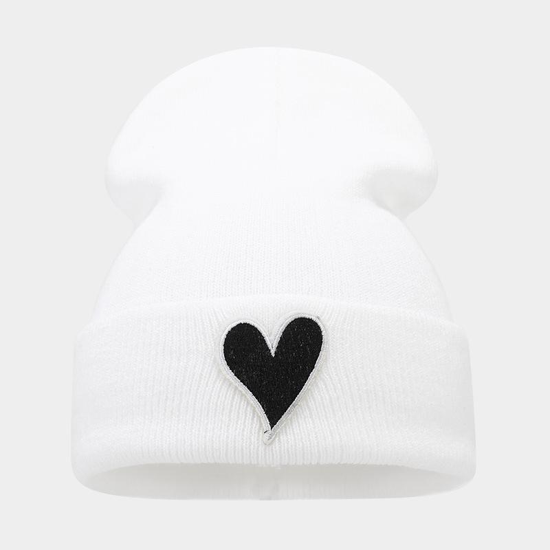 European and American Simple Love Embroidery Sticker Knitted Hat Men and Women Street Fashion Warm Pile Hat Autumn and Winter Personality Cold Hat