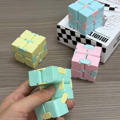 Cube Puzzle Magique Jouet Anti-Stress Pour Adultes & Enfants Avec Besoins Spéciaux Flip Infini Amusant Sensoriel Cadeau de Noël