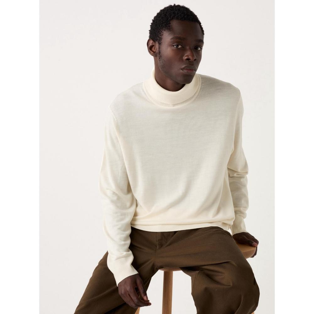 

Свитер-водолазка Uniqlo Merino 01 OFF WHITE/MEN S