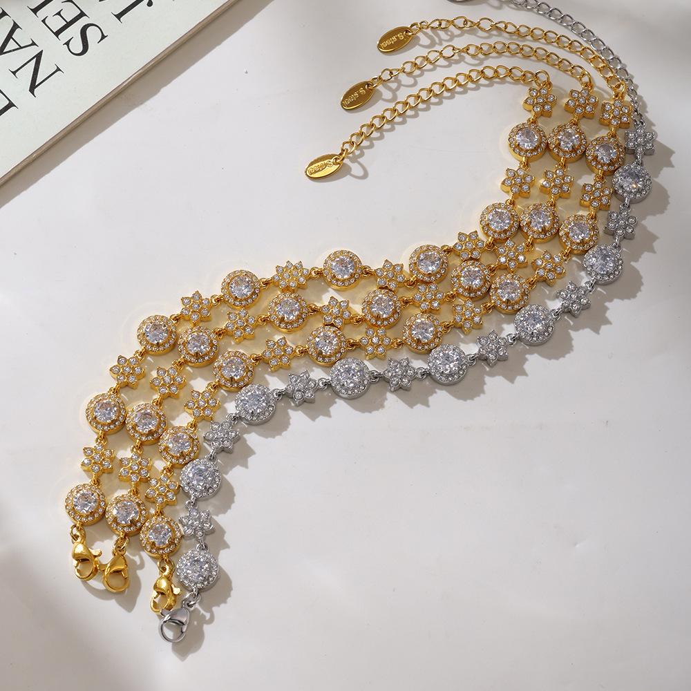 Qiong Yao Six-Petal Flower Zirconia Bracelet: 18K Gold-Plated Stainless Steel, Heavy Design for Women