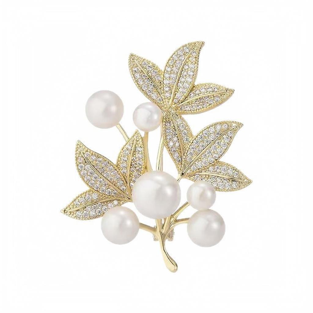 Imitation Pearl Brooch Pin for Women Elegant Leaf Design Suit Lapel Pin Multipurpose Decorative Clothing Accessory