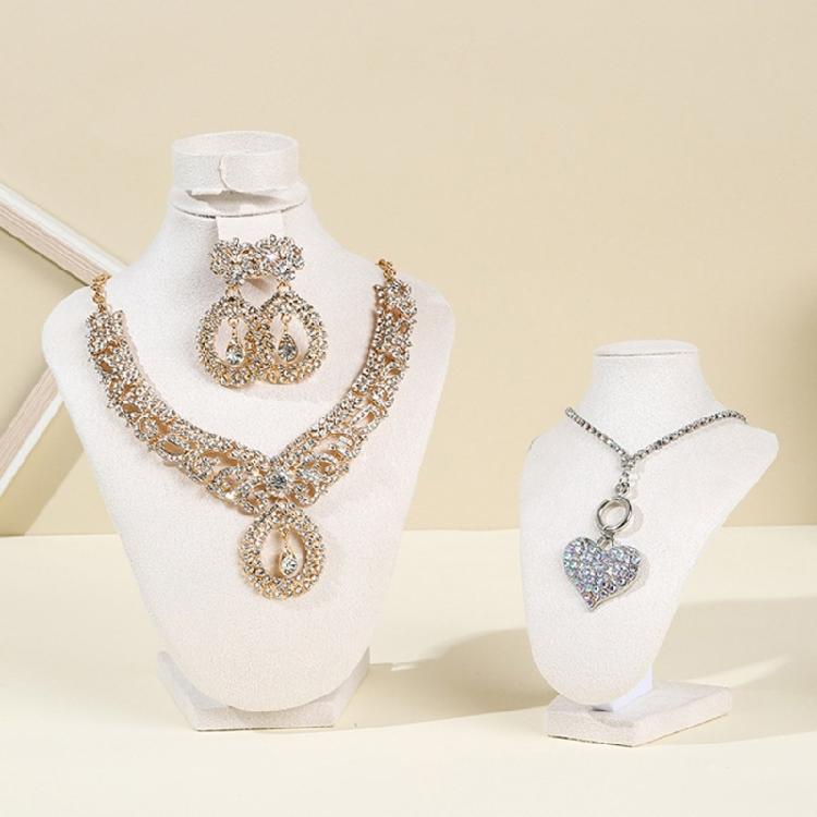 Anspruchsvoller Robuster Flusen Schmuck-Display-Büste Kleiner Halsketten-Display-Ständer mit Verstellbarem Haken für Merchandising