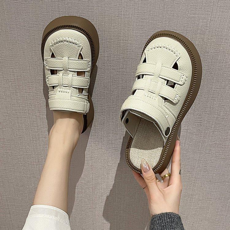 Baotou woven slippers women's 2024 summer new retro fashion sandals women's hollow and breathable flat bottom women's shoes
