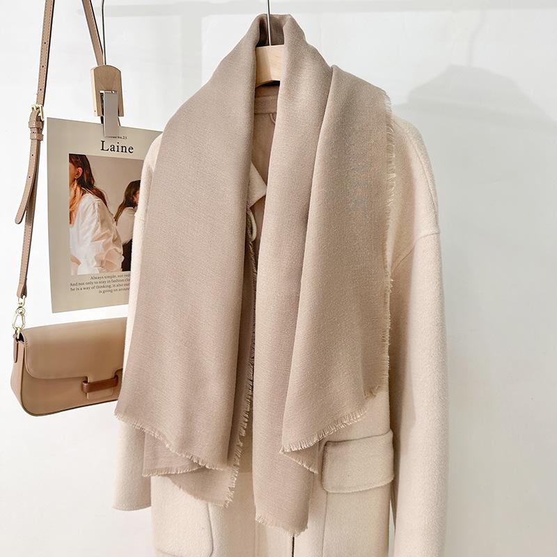 Simple literary and artistic yarn with sunscreen, elegant shawl, women's solid color square short fringed temperament scarf