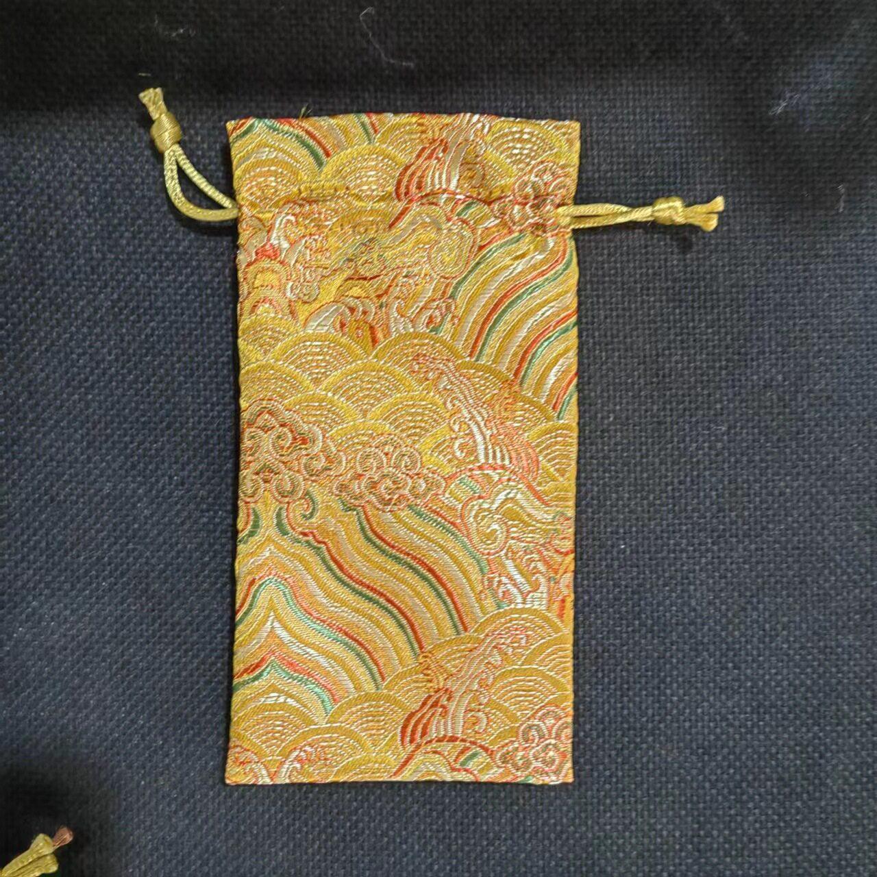 Набор расчесок из рога и дерева с brocade мешочком на шнурке (Выберите цвет) Small (8x16)