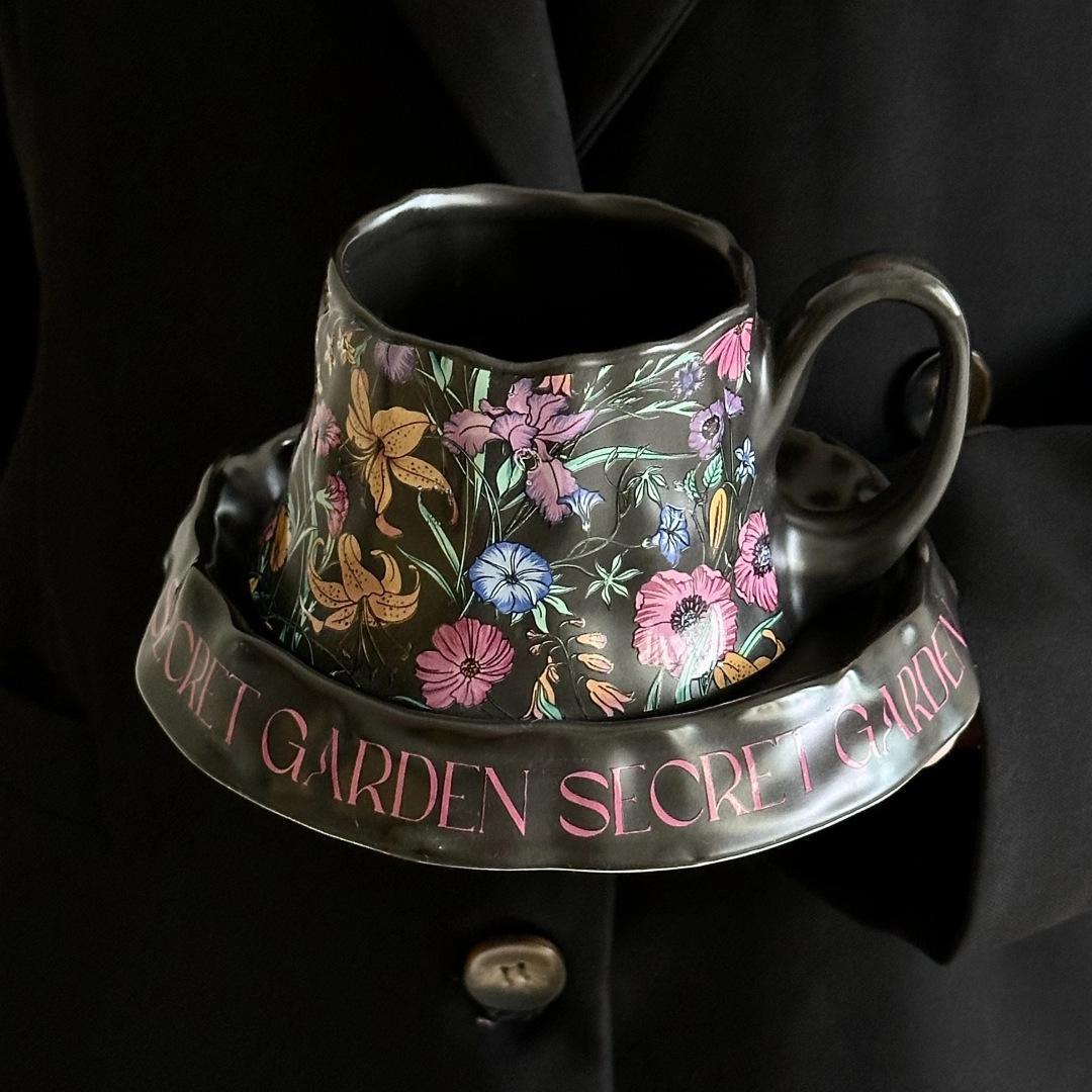 

Финский средневековый цветочный и пасторальный стиль, высококлассные и изысканные кружки большой вместимости для офиса и дома, керамические кофейные чашки и блюдца 240ml