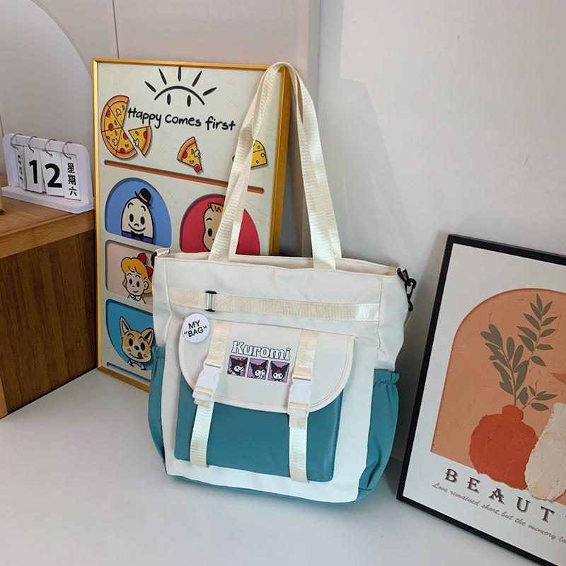 

Small fresh and versatile mailman bag women s 2025 new fashion nylon shoulder bag simple messenger bag павлин голубой