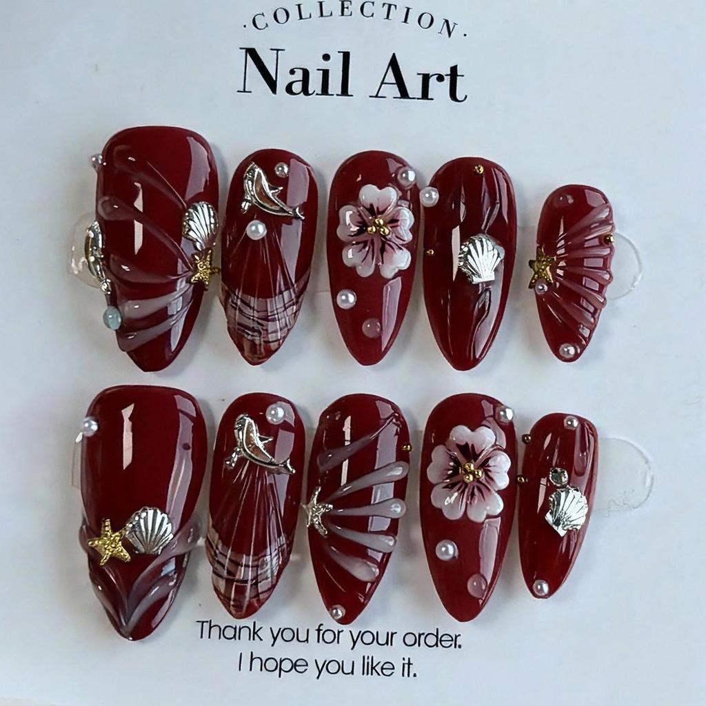 Almond Wearable Nails - 30 Piece Set with 3D Flowers, Rhinestones, Starfish, and Shell Designs