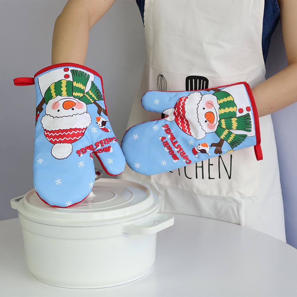 Christmas Microwave Oven Gloves New Oven Insulation Gloves Insulation Pads Thickened and High Temperature Resistant