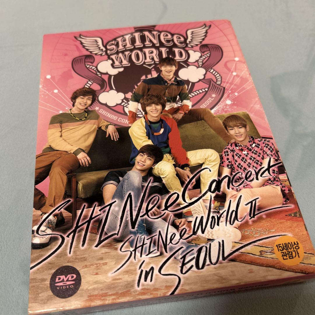 

[USED] SHINee WORLD II DVD