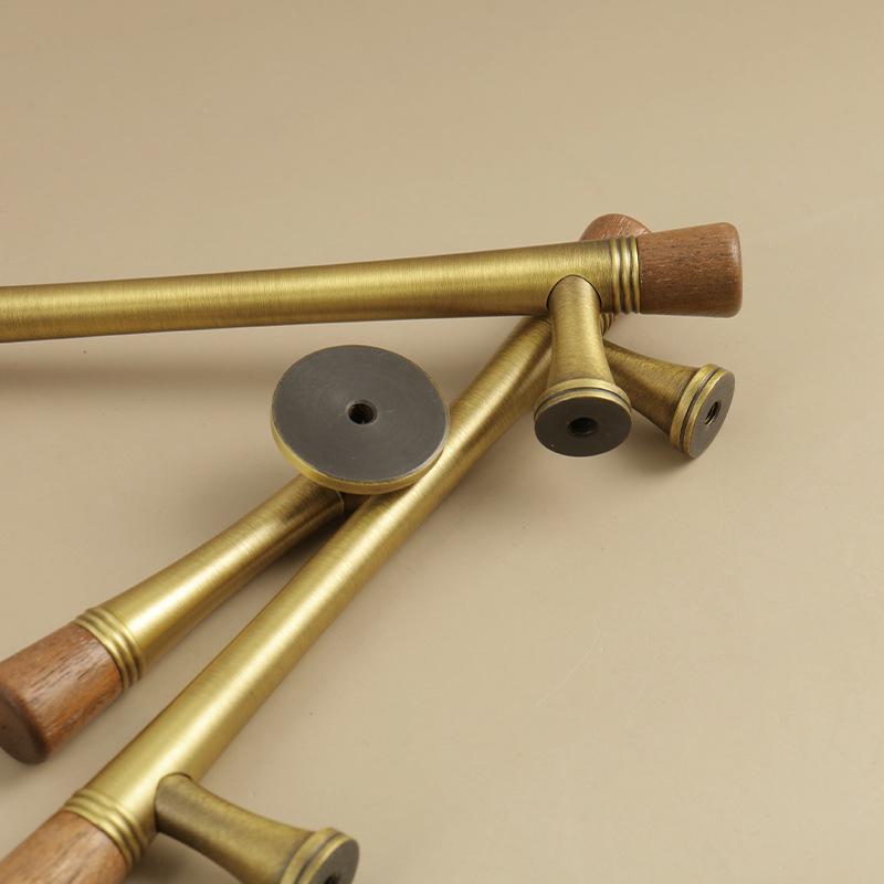 Vintage Look Nordic Cabinet Door Handle in Walnut and Brass for Clothing Storage