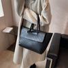 Retro PU Leather Tote Bags For Women Large Capacity Designer Luxury 2026 New Trendy Shopping Bag Korean Version Handbag Women's Bag