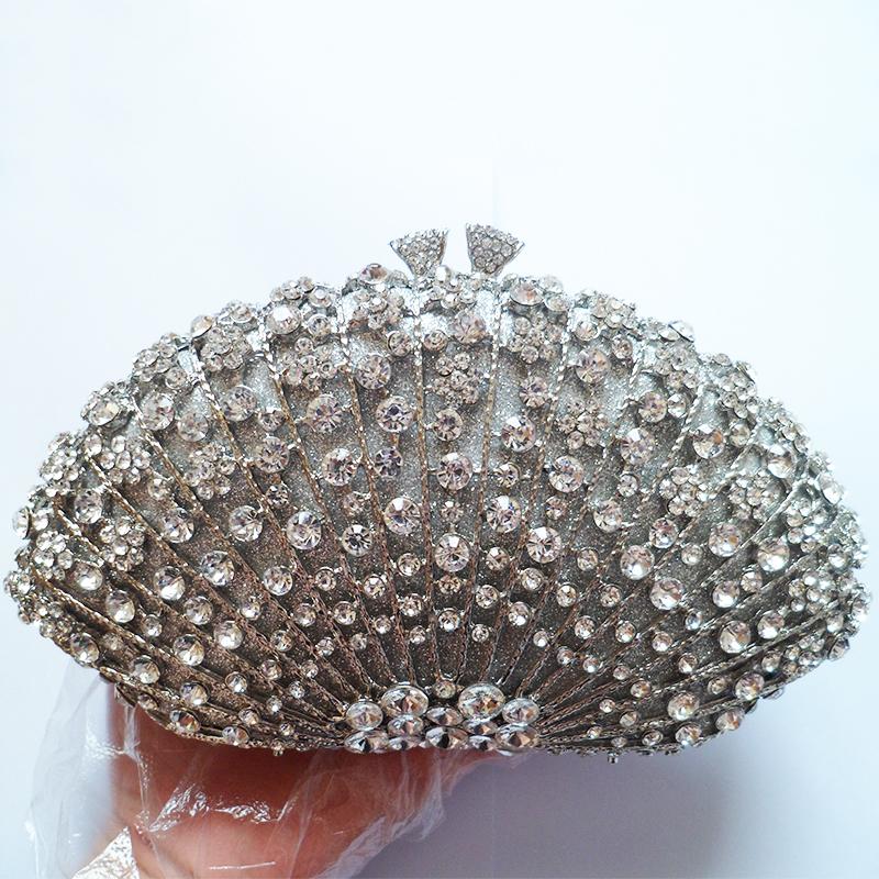 Hollow Out Rose Red Rhinestone Diamond Wedding Purse New Fashion Women’s Crystal Evening Clutches BagLady Chain Party Clutches