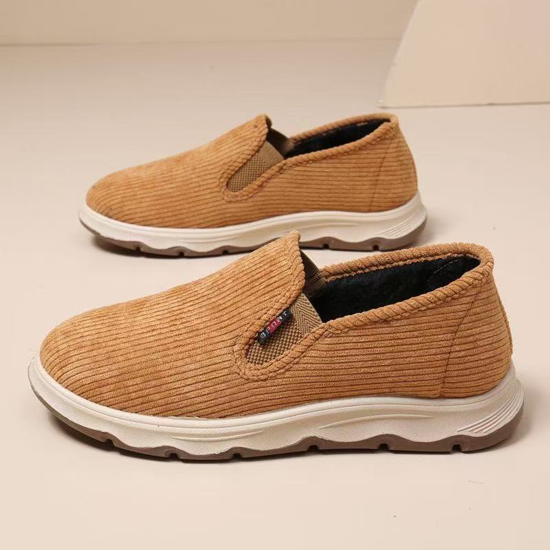 

Large size winter new cotton shoes with fleece warm corduroy soft sole 47