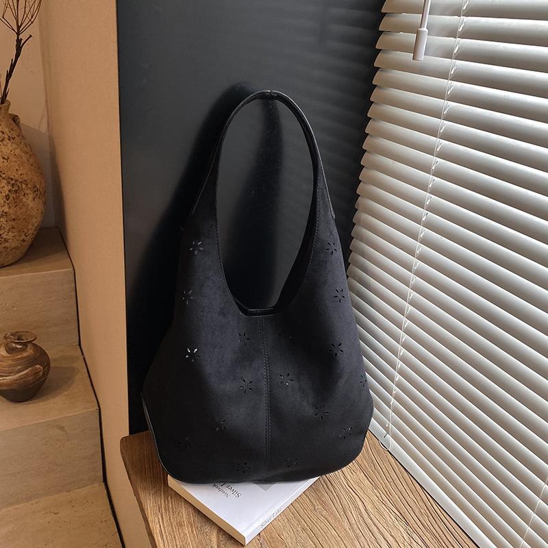 Suede Bag Women's Large Capacity Autumn and Winter Retro Shoulder Underarm Bag Commuter Tote Bag