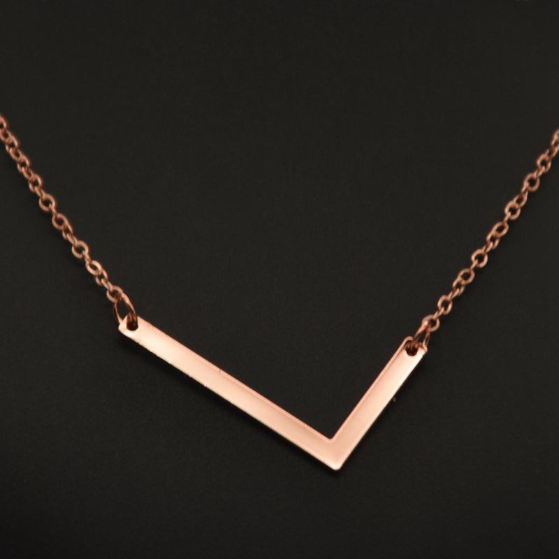 Kvinne 26 engelske bokstaver Ornament Ripple Chain Personlig brevkjede