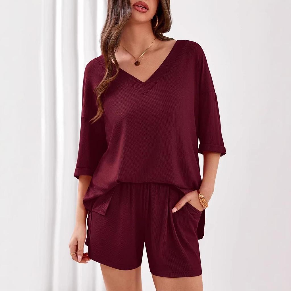 European & American Women's Summer Casual Two-Piece V-Neck Short-Sleeve Top and Shorts Set for Travel and Beachwear 2026