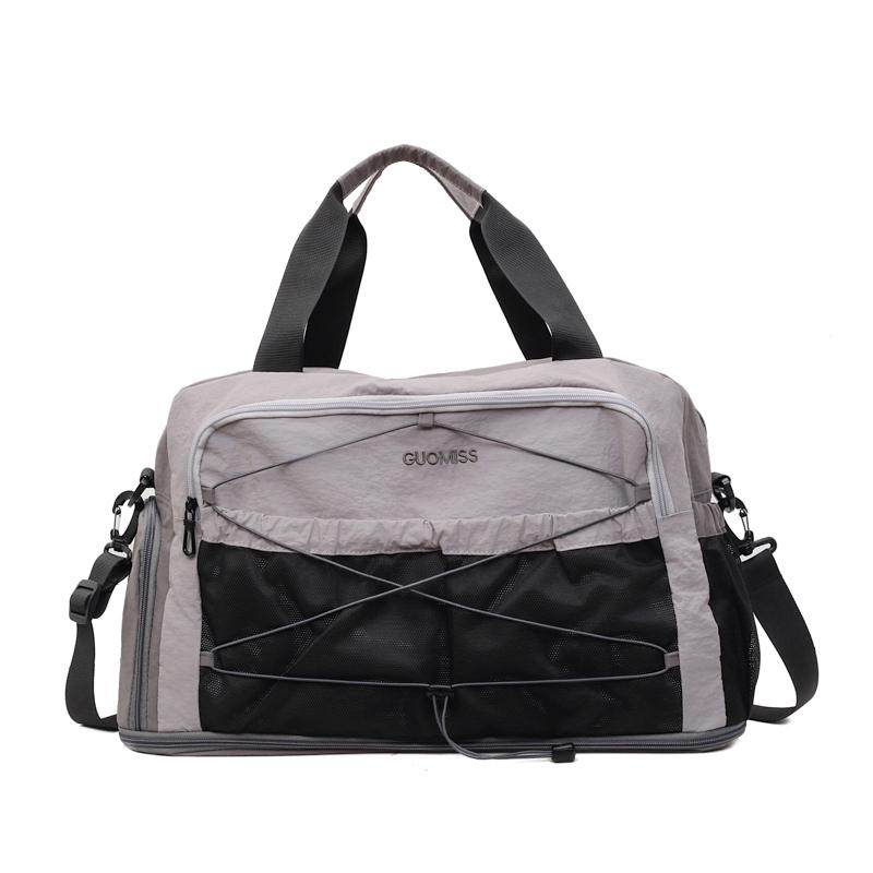 Outdoor Travel Duffel Bag with Mesh Panel Multiple Zip Pockets Large Capacity Sport Weekend Bag