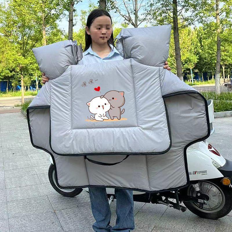 Double-Sided Waterproof Windproof Winter Quilt - Thickened, Large, and Warm with Extra Side Wings.
