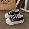 Velcro Canvas Shoes Women's 2025 Spring and Summer New Popular Soft-soled Versatile Students One-pedal Lazy Women's Shoes