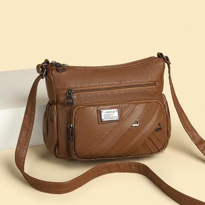 Tato malá čtvercová taška je módní, všestranná, trendy a retro taška přes rameno nebo crossbody pro každodenní nošení žen.