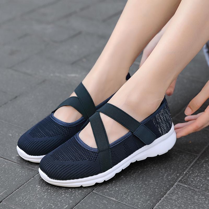 New Women's Shoe Covers, Lightweight Sports Running Shoes Mom's Walking Shoes Breathable and Comfortable Casual Dancing Shoes