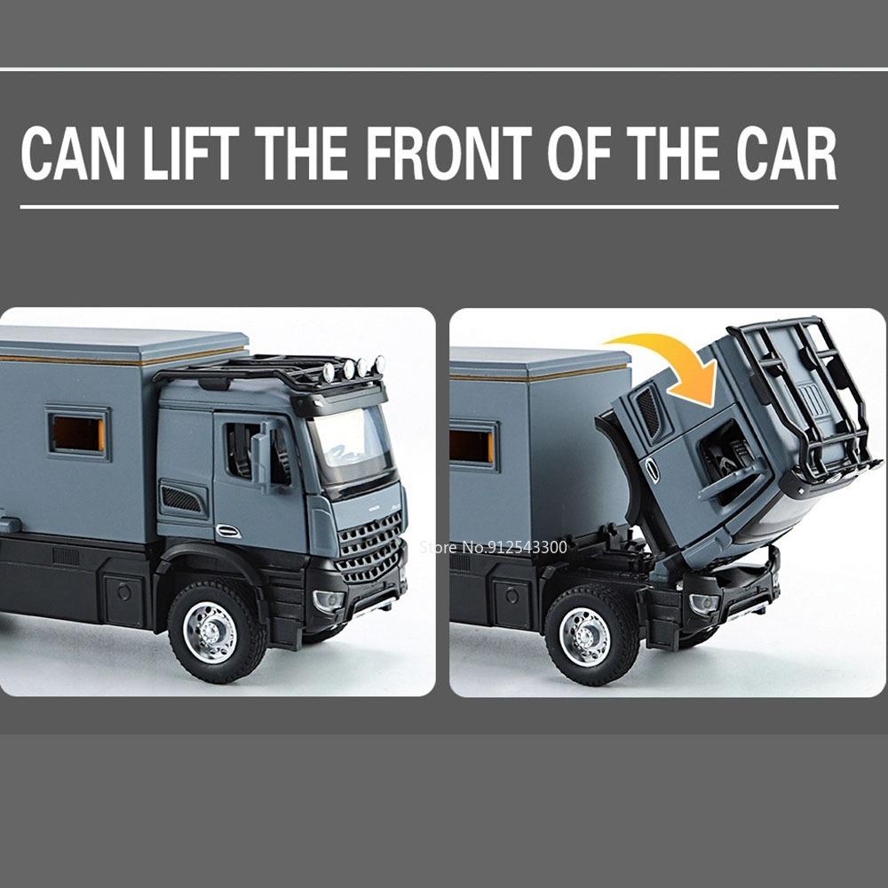 1/24 Scale NOMADISM RV Toy Car Model Alloy Diecasting Pull Back with Sound Light High Simulation Models Vehicles for Child Gifts